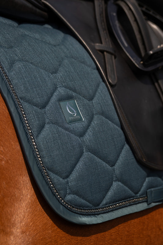 Eskadron Zadeldek Bouclé - Full Dressuur